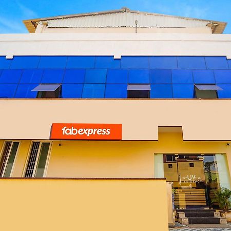 Fabexpress Uv Residency - 700M From Coimbatore International Airport Irugur Extérieur photo