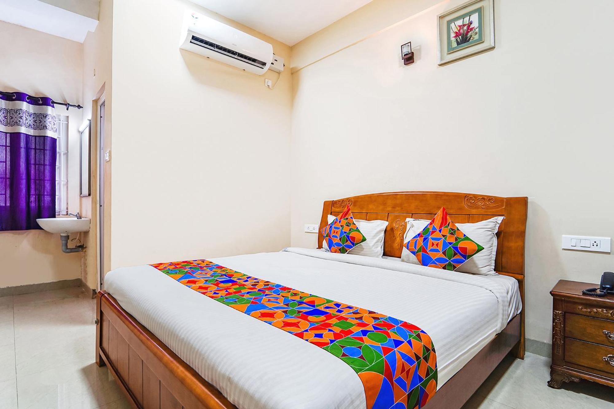 Fabexpress Uv Residency - 700M From Coimbatore International Airport Irugur Extérieur photo